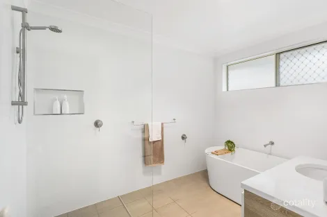 Property photo of 4 Papala Avenue Bateau Bay NSW 2261