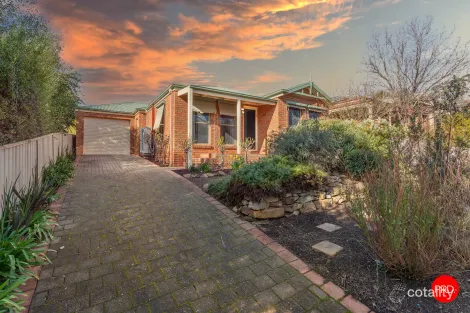 Property photo of 2A Allott Court Spring Gully VIC 3550