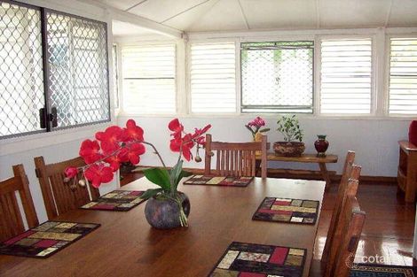 Property photo of 22A Surrey Street Hyde Park QLD 4812