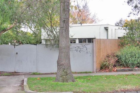 Property photo of 11 Valley Parade Glen Iris VIC 3146