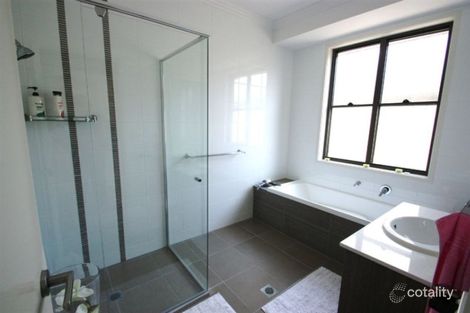 Property photo of 9128 Peter Senior Drive Hope Island QLD 4212