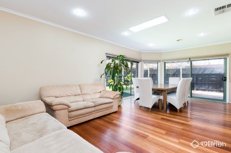 Property photo of 18 Pacific Drive Aspendale Gardens VIC 3195