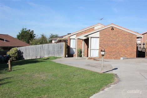 9 Stable Ct, Endeavour Hills, VIC 3802