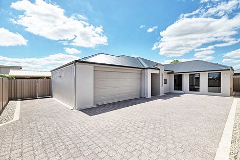 112 Lacey St, Beckenham, WA 6107