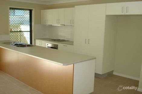 Property photo of 11 Josh Court Flinders View QLD 4305