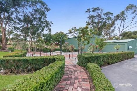 Property photo of 8 Parkside Rise Wallan VIC 3756