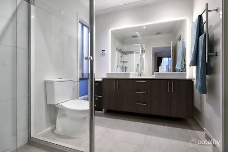 Property photo of 81 Bridgehaven Drive Craigieburn VIC 3064
