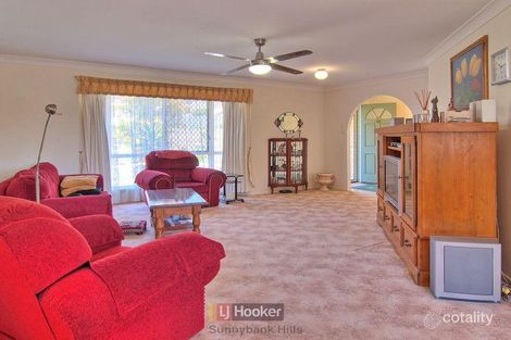 Property photo of 17 Shelduck Place Calamvale QLD 4116