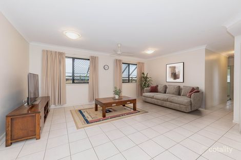 Property photo of 14 Timbury Way Mount Louisa QLD 4814