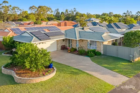 2 Silveroak Ct, Mountain Creek, QLD 4557