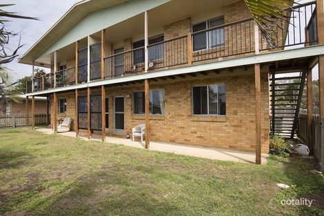 2/39 Club Ave, Moore Park Beach, QLD 4670
