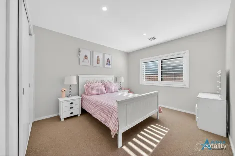 Property photo of 27 Wallaby Road Aintree VIC 3336