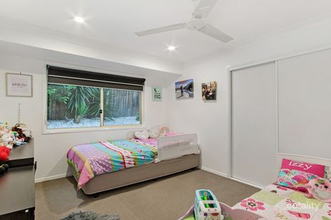 Property photo of 5 Cawley Place Oxenford QLD 4210