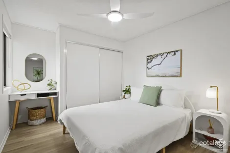 27/4 Grand Pde, Parrearra, QLD 4575