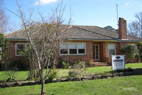 5 Dawsons Ave, Lake Wendouree, VIC 3350