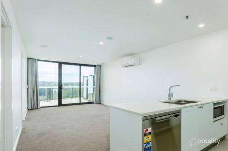 240/1 Anthony Rolfe Ave, Gungahlin, ACT 2912