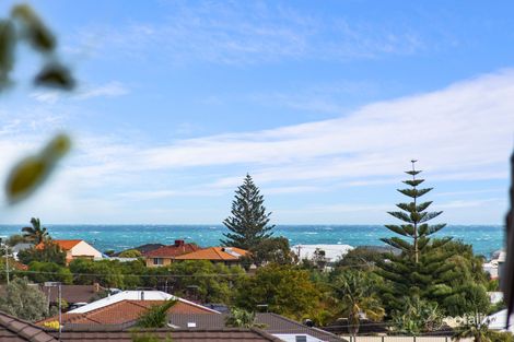 Property photo of 79 Dampier Avenue Mullaloo WA 6027