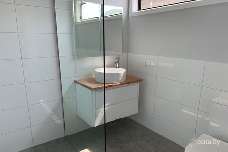 Property photo of 22 Oak Avenue Benalla VIC 3672