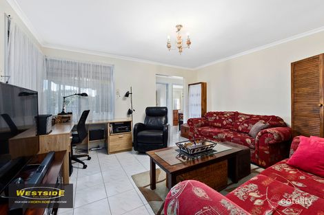 Property photo of 4 Maplewood Road Kings Park VIC 3021