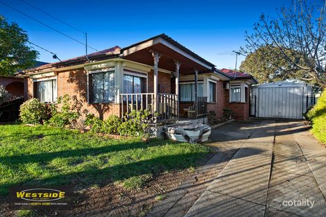 Property photo of 4 Maplewood Road Kings Park VIC 3021