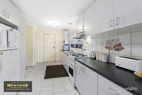 Property photo of 4 Maplewood Road Kings Park VIC 3021