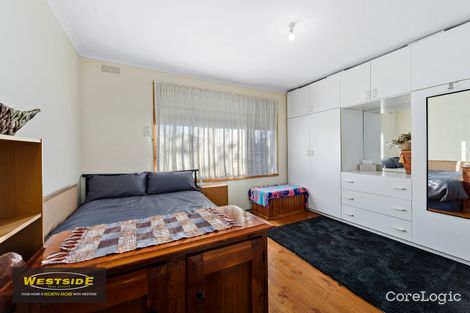 Property photo of 4 Maplewood Road Kings Park VIC 3021