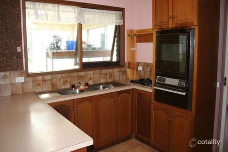 Property photo of 75 Sunbird Crescent Carrum Downs VIC 3201