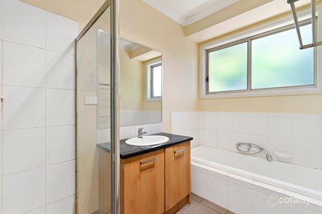 Property photo of 2/410 Scoresby Road Ferntree Gully VIC 3156