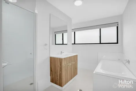 Property photo of 19 Opah Street Melonba NSW 2765