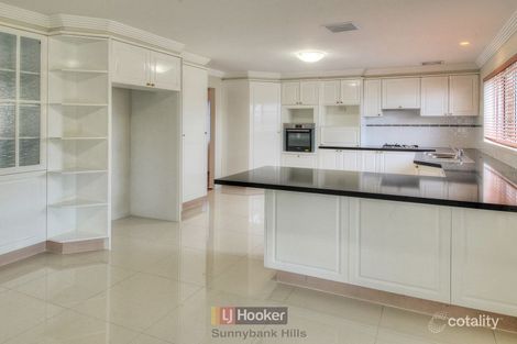 Property photo of 80 Honeysuckle Way Calamvale QLD 4116