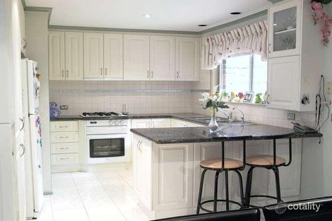 Property photo of 9 Charlton Place Thomastown VIC 3074