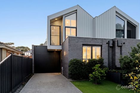 34 MCINTOSH RD, ALTONA NORTH, VIC 3025