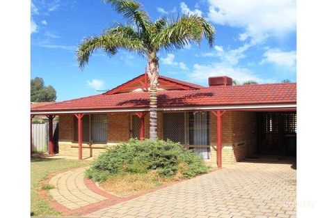 26 Dulverton Cl, Stratton, WA 6056