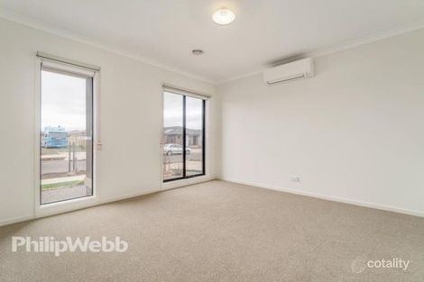 Property photo of 10 Orinoco Chase Werribee VIC 3030
