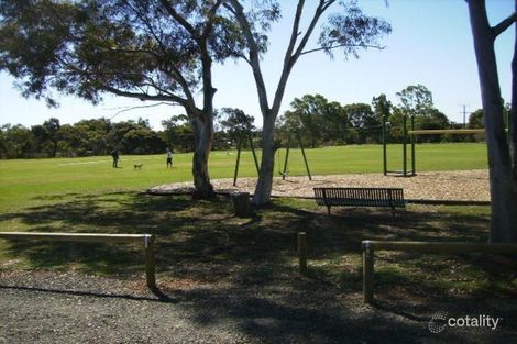 5 Greenways St, Evanston Park, SA 5116