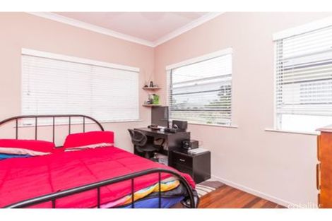 Property photo of 151 Bedford Street Berserker QLD 4701