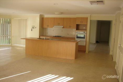 Property photo of 43 Edgbaston Circuit Berwick VIC 3806