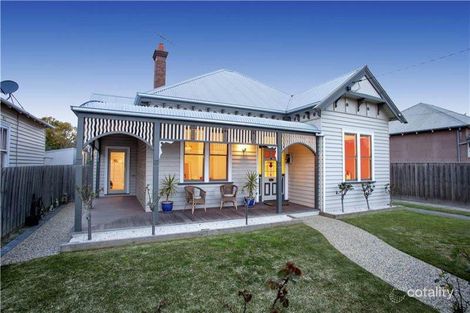 8 Margaret St, Rippleside, VIC 3215