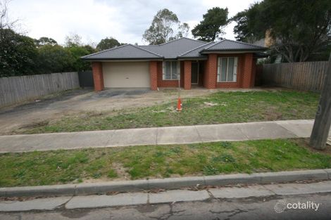 19 Denver Cres, Rowville, VIC 3178