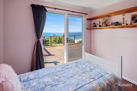 Property photo of 60 Skyline Crescent Crescent Head NSW 2440