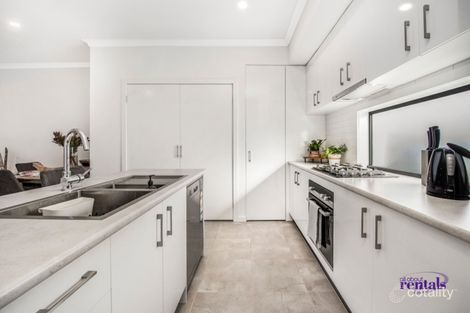 Property photo of 6/89 Henry Street Pakenham VIC 3810