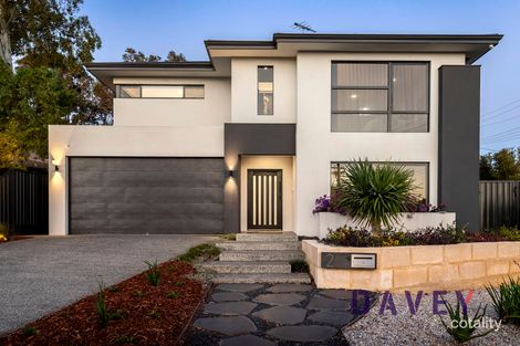 2 Templetonia Ave, Sorrento, WA 6020