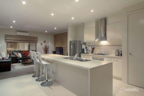 Property photo of 10 Dominic Mews Somerville VIC 3912