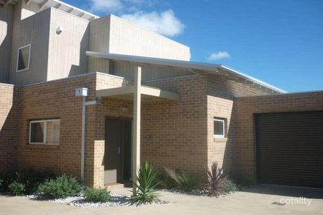 18 Dudley Pde, St Leonards, VIC 3223