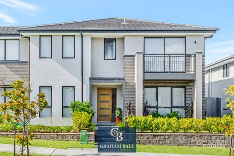 70 Hennessy Ave, Moorebank, NSW 2170