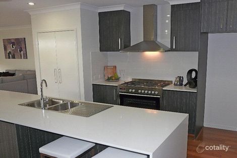 18 Giancarlo Cres, Doolandella, QLD 4077