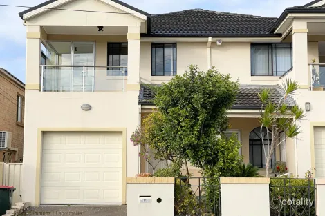 114 KIORA ST, CANLEY HEIGHTS, NSW 2166