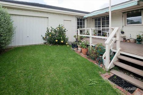 Property photo of 2/15 Dalsten Grove Mount Eliza VIC 3930
