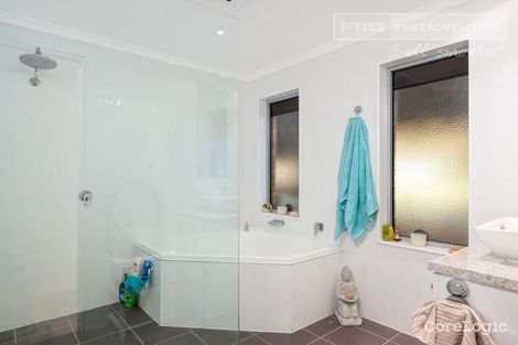 Property photo of 34 Forrest Street Lake Albert NSW 2650