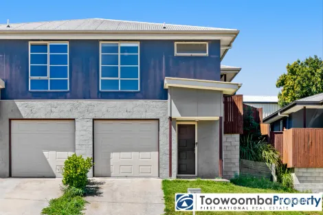 2/12 Carlin St, Glenvale, QLD 4350
